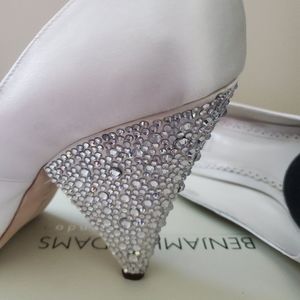 Benjamin adams pumps